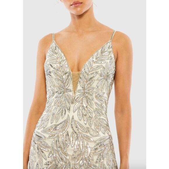 MAC DUGGAL Dress Size 2 Evening Gown Sequin NEW Silver Cream Beaded Leaf - Picture 9 of 9